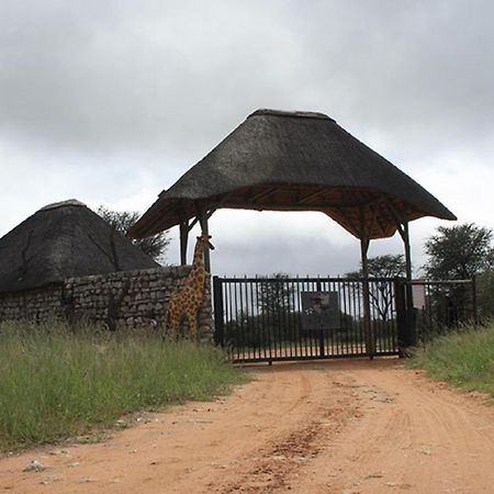 West Nest Lodge Gobabis Экстерьер фото